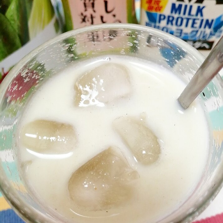 アイス☆グリーンヨーグルトミルクティー♪